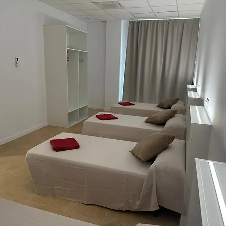 O Pedrón Hostal *